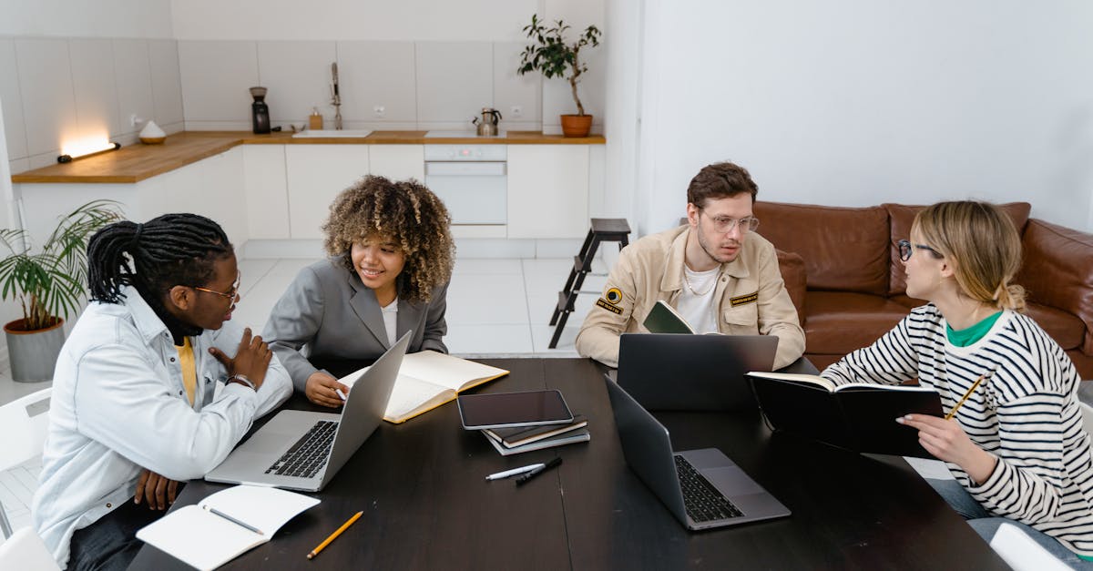 西部数码实名账号：浙江会议办公桌购买平台